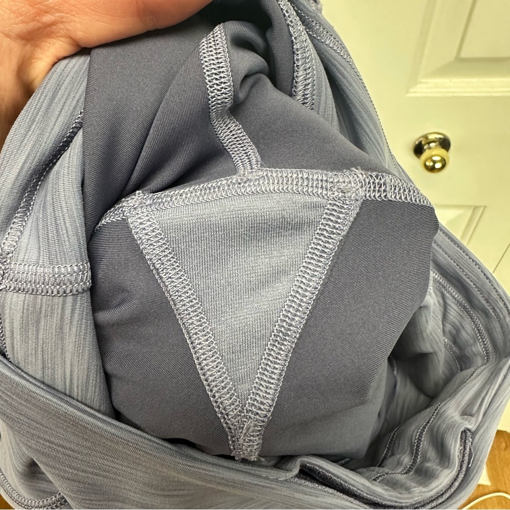 Lululemon Invigorate High-Rise Tight 25" in Heathered Water‎ Drop EUC - Picture 10 of 11
